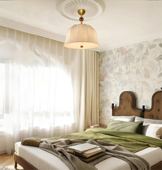 right ceiling light for bedroom 