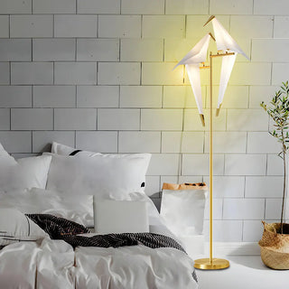 Bedside Bird-Shaped Artistic Gold Stand Floor Lamp Zawala Image - 16