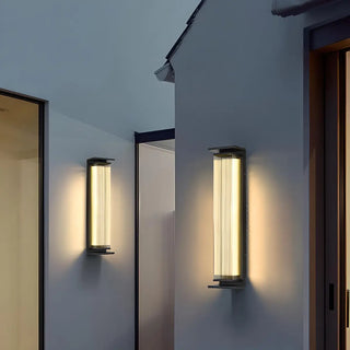 Black Modern Rectangular Steel Outdoor Wall Light Zawala Image - 1