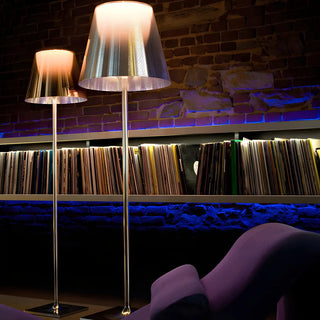 Trendy Smoked Aluminum Shade Chrome LED Floor Lamp Zawala Image - 12