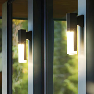 Exterior Black Modern Geometric Metal LED Wall Light Zawala Image - 1
