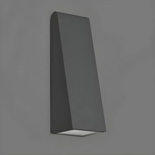 Minimalist Triangle Black Metal Outdoor LED Wall Light Zawala Image - 10