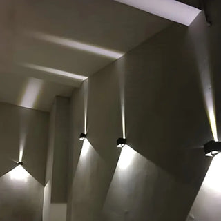 ZOWALA - Minimalist Geometric Cube 2 Bulb Metal Wall Light White Image - 19