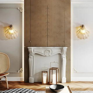 ZOWALA - Gold Ribbed Glass Shell Wall Sconce Image - 16