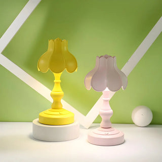 Unique Flower Dome Shape Modern Bedside Table Lamp Zawala Image - 2