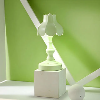 Unique Flower Dome Shape Modern Bedside Table Lamp Zawala Image - 6