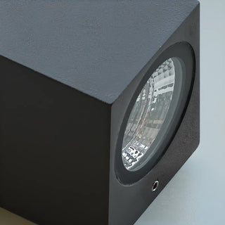 Modern Black Geometric Outdoor Mini LED Wall Light Zawala Image - 17