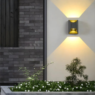 Minimalist Square Aluminum Black Mini LED Wall Light Image - 4