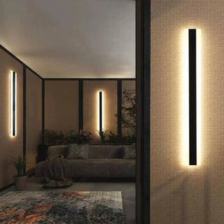 Minimalist LED Black Linear Metal Wall Light Sconce Zawala Image - 2