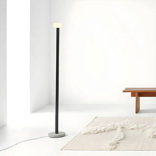 Sleek Red Linear Minimalist Bowl LED Floor Lamp Zawala Image - 3
