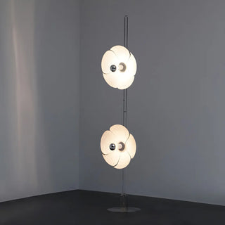 2-Light Modern Silver Flower-Shaped LED Floor Lamp Zawala Image - 3