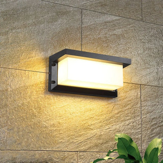 Simple Rectangular Plexiglas Outdoor Wall Light Black Image - 1