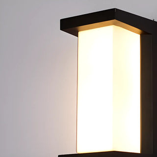 Simple Rectangular Plexiglas Outdoor Wall Light Black Image - 15