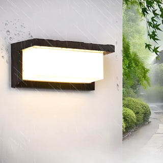 Simple Rectangular Plexiglas Outdoor Wall Light Black Image - 4