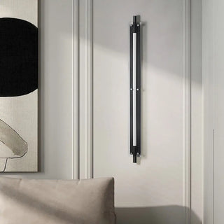 Simple Black Slim Vertical Design Metal Wall Sconce Zawala Image - 2