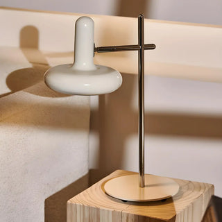 Unique Shape Cream White Metal Bedroom Table Lamp Zawala Image - 5