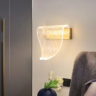 Exquisite Gold Sculptural Design Bedroom Wall Sconce Zawala Image - 7