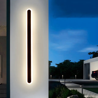 Minimalist Vertical Black Acrylic Exterior Wall Light Zawala Image - 2