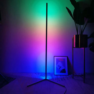 Modern Minimalist White Linear Aluminum LED Floor Lamp Zawala Image - 2