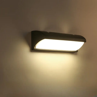 Modern Rectangular LED Outdoor Wall Light Zawala Image - 2