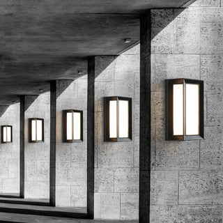 Modern Rectangular LED Outdoor Wall Light Zawala Image - 6
