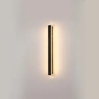 Modern Slim Vertical Outdoor LED Wall Light Zawala Image - 8