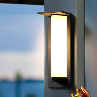 Modern Black Metal Geometric Outdoor LED Wall Light Zawala Image - 5