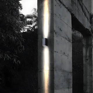 Modern Geometric Metal Outdoor Up Down Wall Light Zawala Image - 2