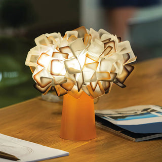 Rechargeable Chic White Flower Pot Geometric Table Lamp Zawala Image - 3