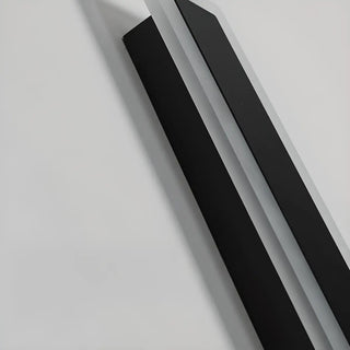 Simple Black Linear Metal Long Outdoor LED Wall Light Zawala Image - 8