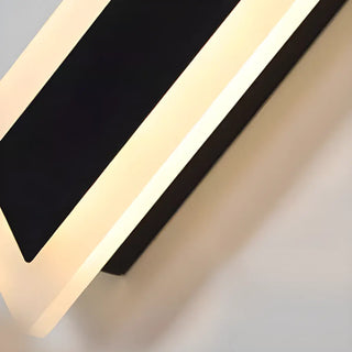 Simple Black Linear Metal Long Outdoor LED Wall Light Zawala Image - 9