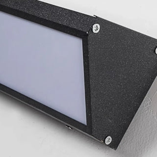 Sleek Black Geometric Outdoor Wide Beam Wall Light Zawala Image - 10