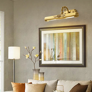 Vintage Linear Wall-Mounted Gold Vanity Light Fixture Zawala Image - 4