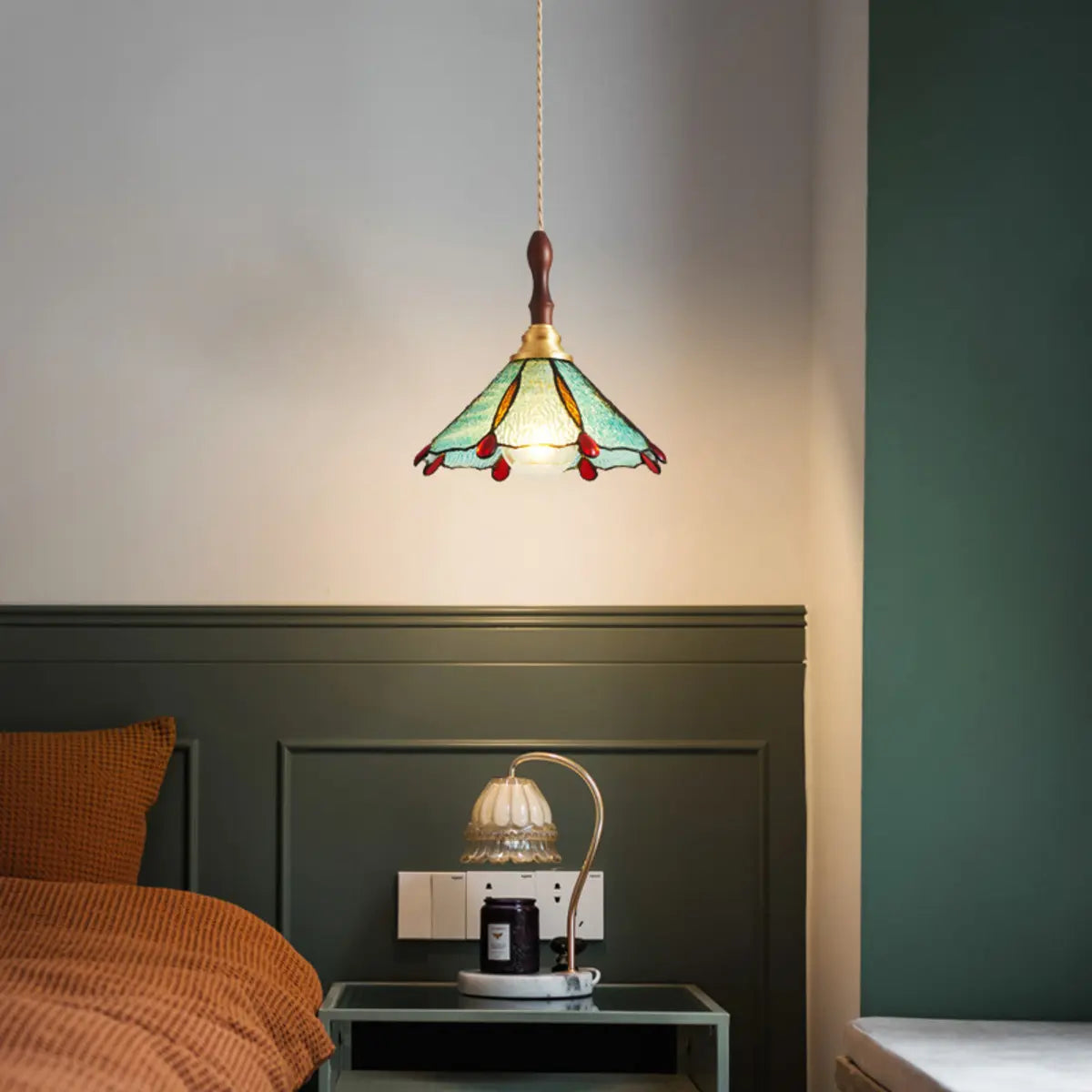 pendant light